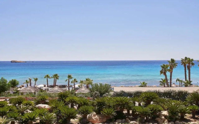 Aquagrand Artistic Luxury Beach Resort - Adults Only