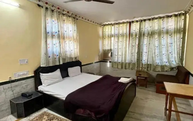 New Peacock Resort