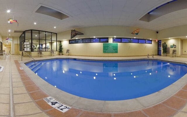 DoubleTree by Hilton Hotel Joplin