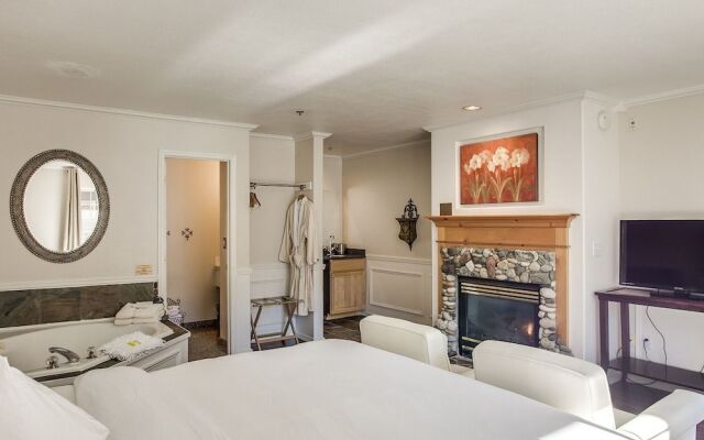 Leavenworth Village Inn