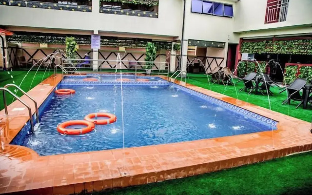 Villa Hilton  Hotels and Apartments