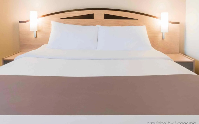 ibis Chesterfield Centre - Market Town