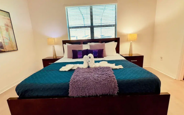 Sapphire Haven Near Disney