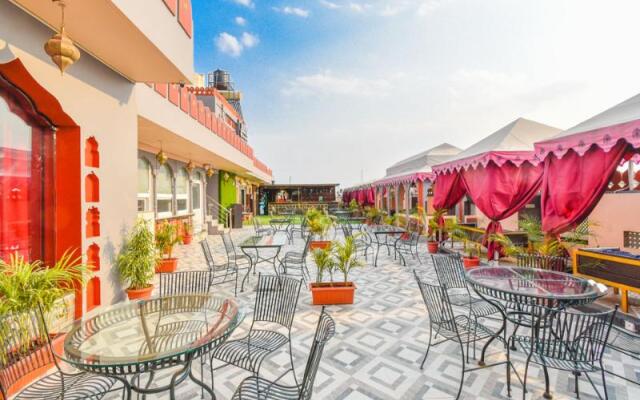 Hotel Laxmi Niwas