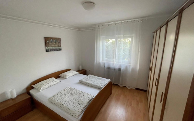 Seaside Villa - App 2