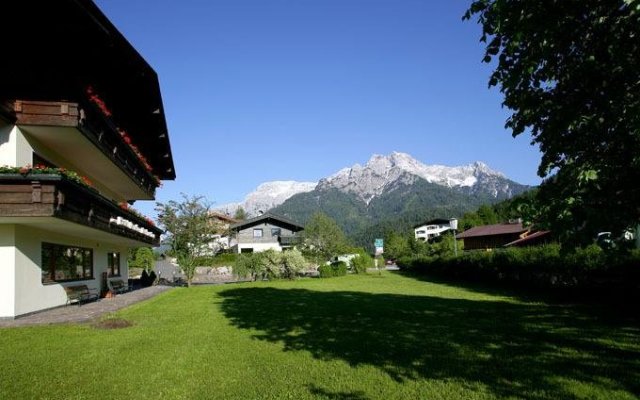 Hotel-Pension Gschwentner - Waidring im Pillerseetal
