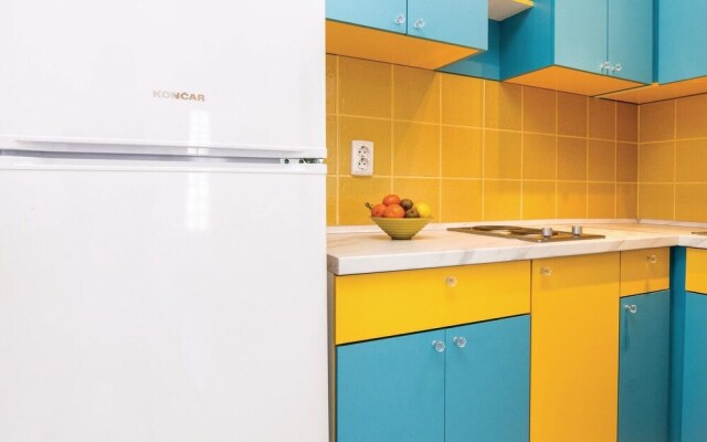 Beautiful Apartment in Maslenica With 1 Bedrooms and Wifi