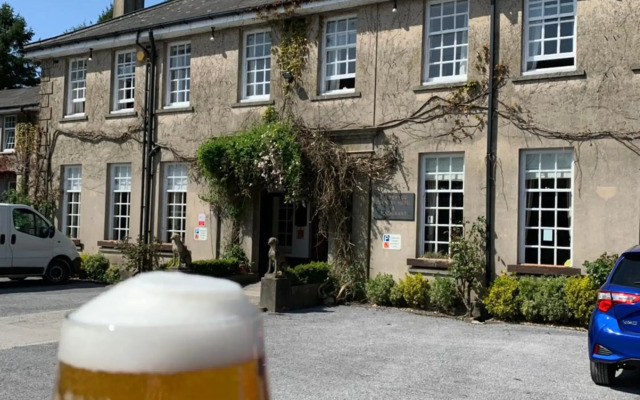 Ty Newydd Country Hotel