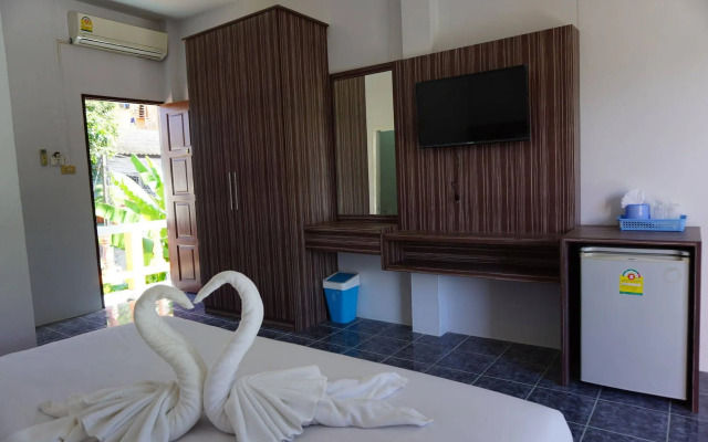 The Coconut Nanai Resort