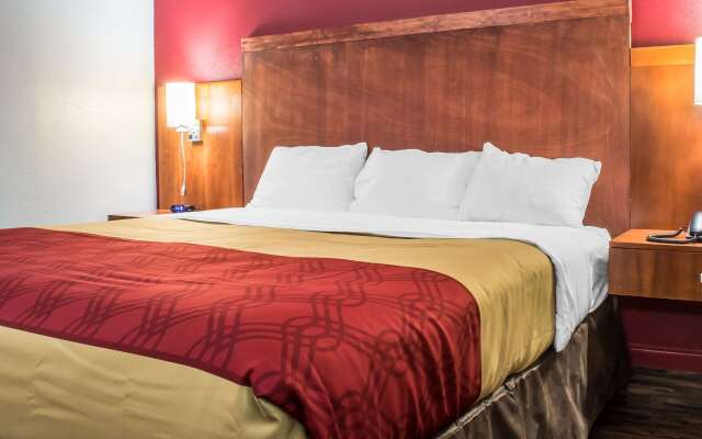 Econo Lodge Brockport