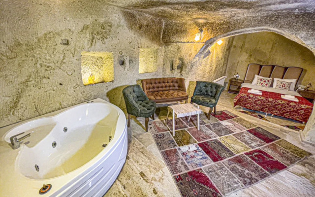 Heritage Cave Suites