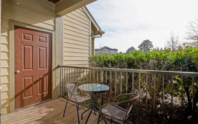 Apartment near Suntrust Park