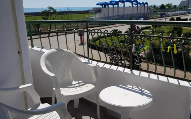 Sunny Island Obzor