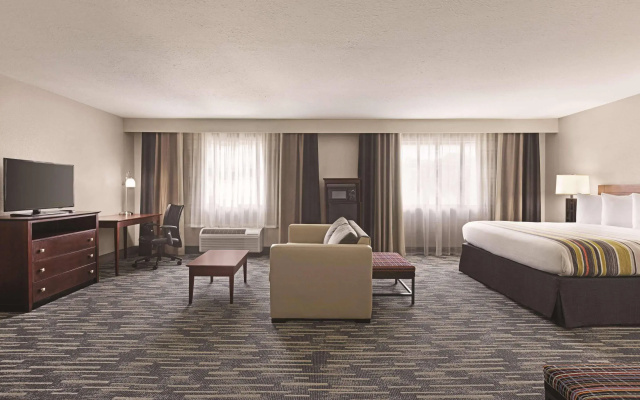 Country Inn & Suites by Radisson, Abingdon, VA