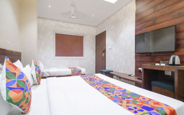 Fabhotel Awadhvue