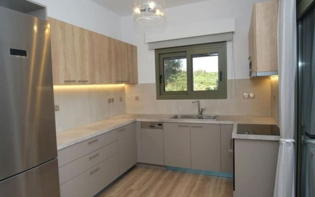 Terra Divina Damnoni