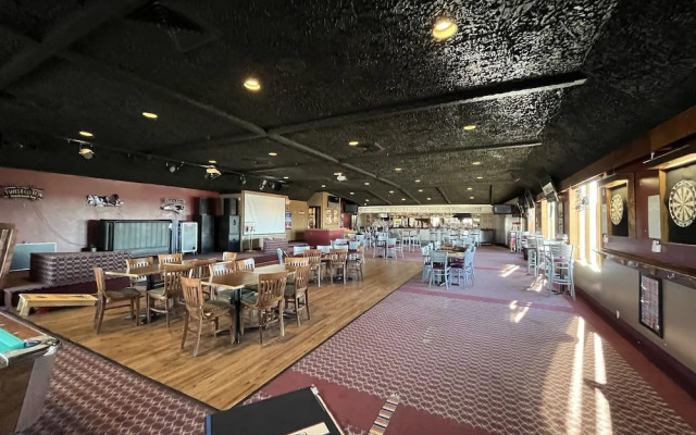 Presque Isle Inn & Convention Center