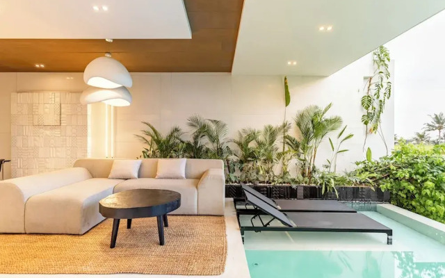 Azure 2BR Villa in Ubud Rice Field views