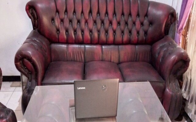 Hotel O Kost Elisabeth Syariah