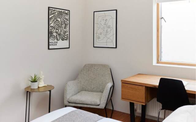 The Southwark Wonder - Charming 1bdr Flat With Patio