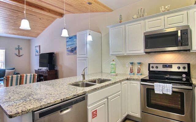 Cajun Shrimp 605 by RedAwning