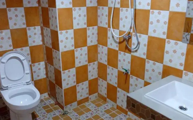 RueangSriSiRi Guest House 2