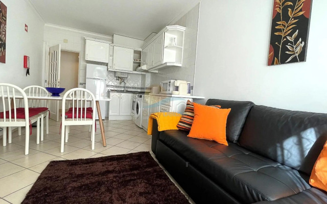 Oura Praia Hotel And Apartments