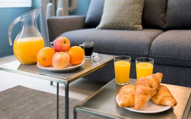 LUX 4BDR Opera Lafayette 3 by Livinparis