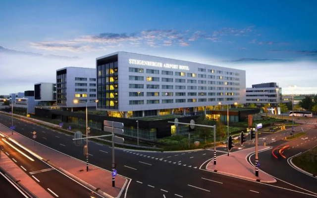 Steigenberger Airport Hotel Amsterdam Hotel