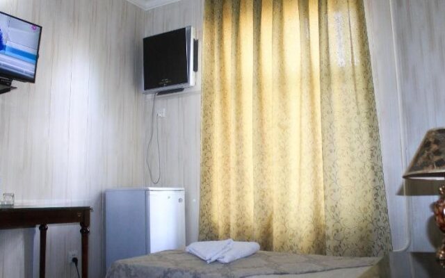 Lux Hotel