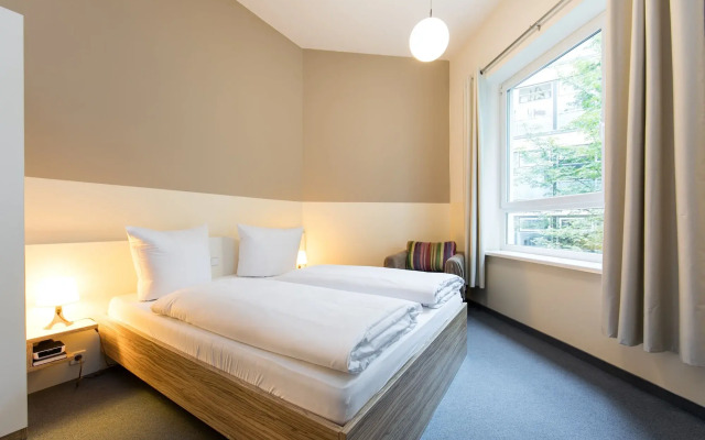 Nu Wave Hotel
