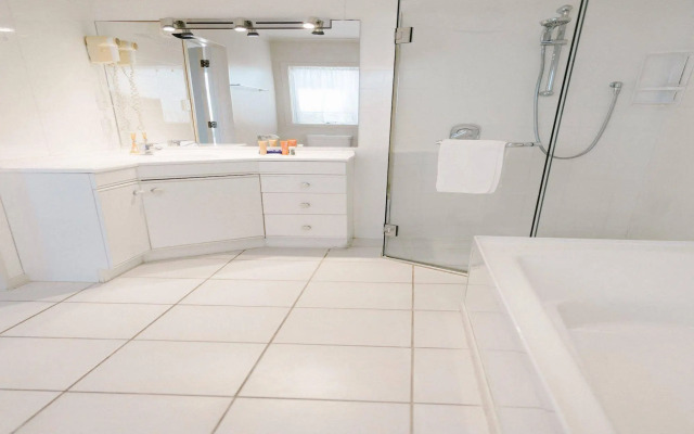 Waterfront Apartments Whitianga