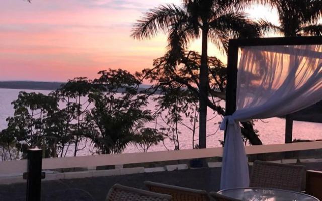 Grande Lago Hotel Gastronomia Bar