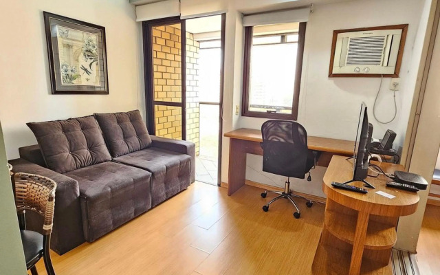 Flat Qi Ibirapuera com Sacada Uh-2307