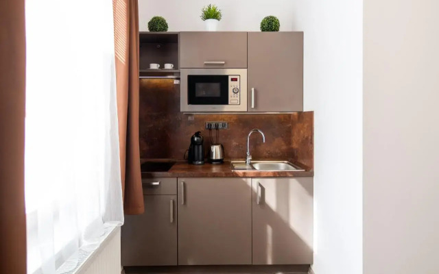 Golden Key Apartments