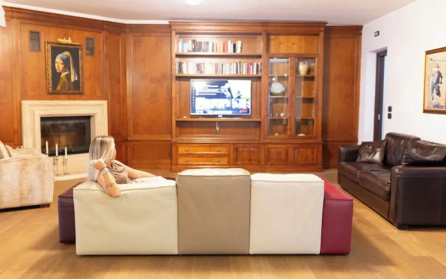 Villa Adige Luxury