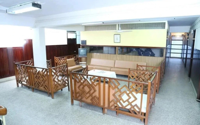 Kamats Hotel Mayura