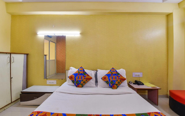 Fabexpress Vibrant Residency