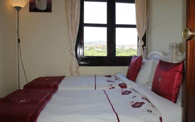 1st Line Beach, 2-bed Apartment in Calahonda