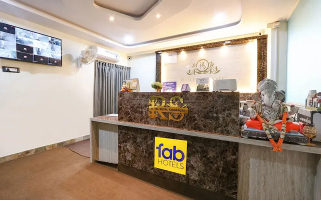 Fabhotel Royal Signature
