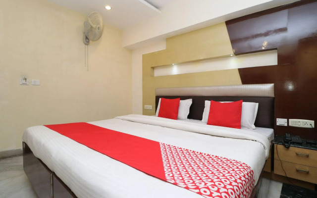 Collection O 3504 Vivek International Hotel