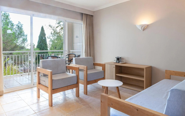 Minura Hotel Cala Galdana & Apartamentos
