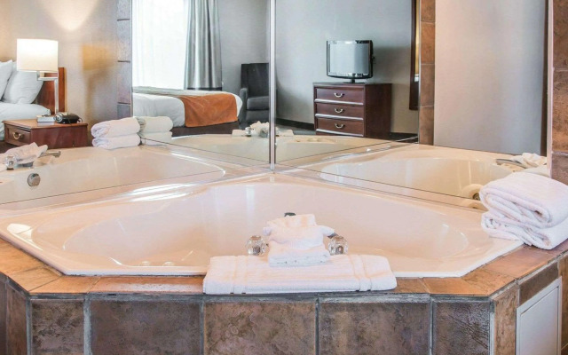 Comfort Suites Grandville - Grand Rapids SW