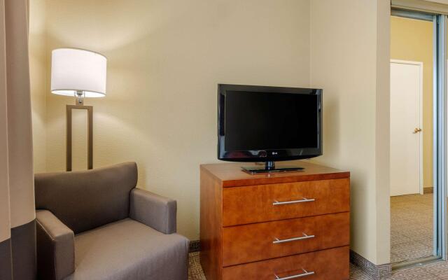 Comfort Inn DFW North-Irving