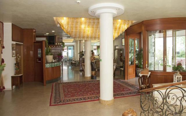 Hotel Elpiro