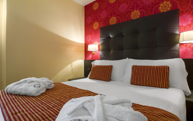 Manin Hotel