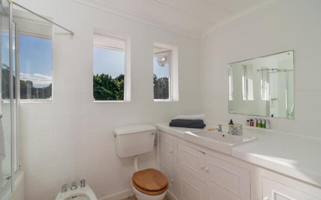 4-bedroom home on Leisure Isle