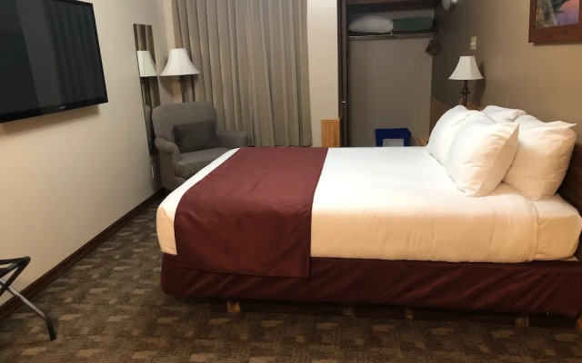 Nature's Inn Red Lake