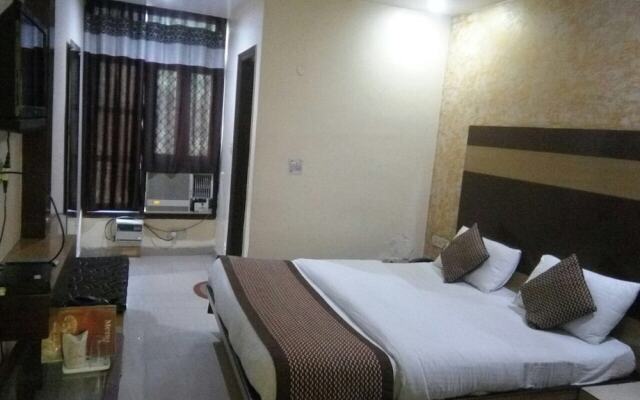 Hotel Dwarkadhish Intercontinental