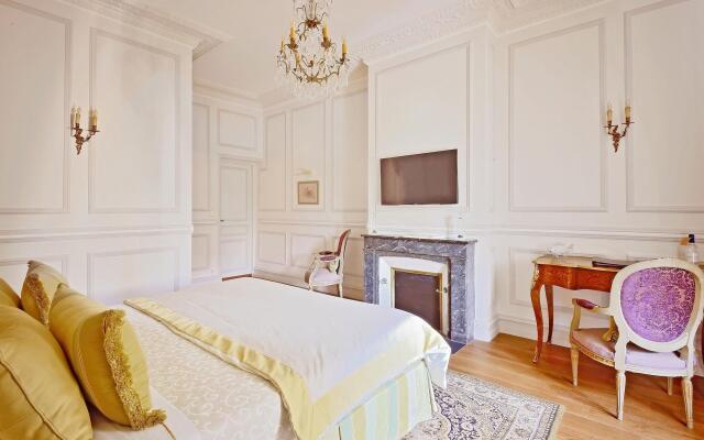Villa Victor Louis